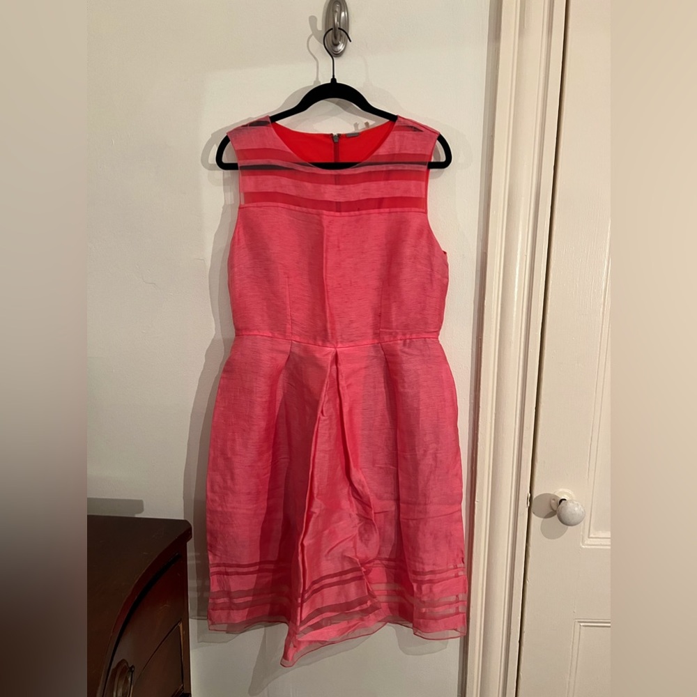 Pink Elie Tahari daytime dress.